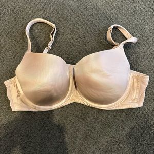Cacique bra size 42C